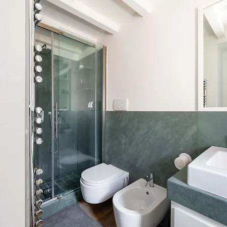 Navona Luxury Design Penthouse Apartment Rome